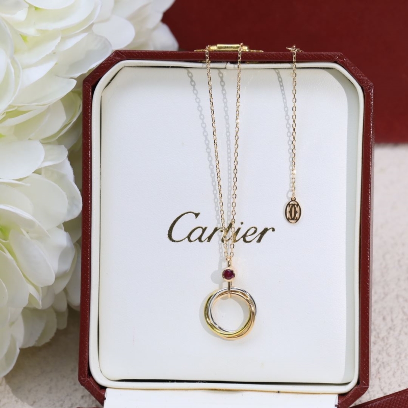 Ca*t*er necklaces
